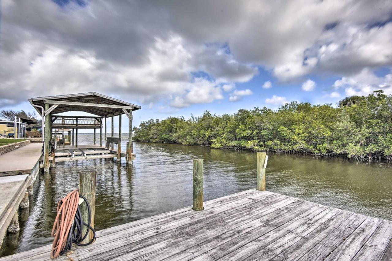 Merritt Island Home With Boat Dock On Canal Front! Buitenkant foto